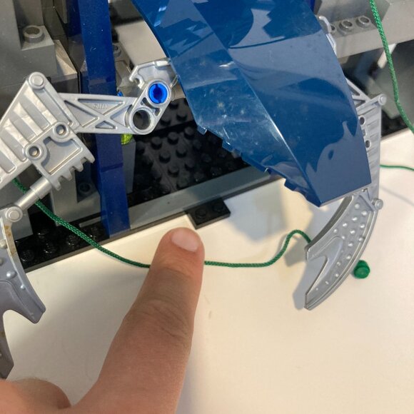 LEGO Bionicle 8769 Visorak's Gate Toa Hordika Near Complete Set + Box + Manual - Picture 9 of 13